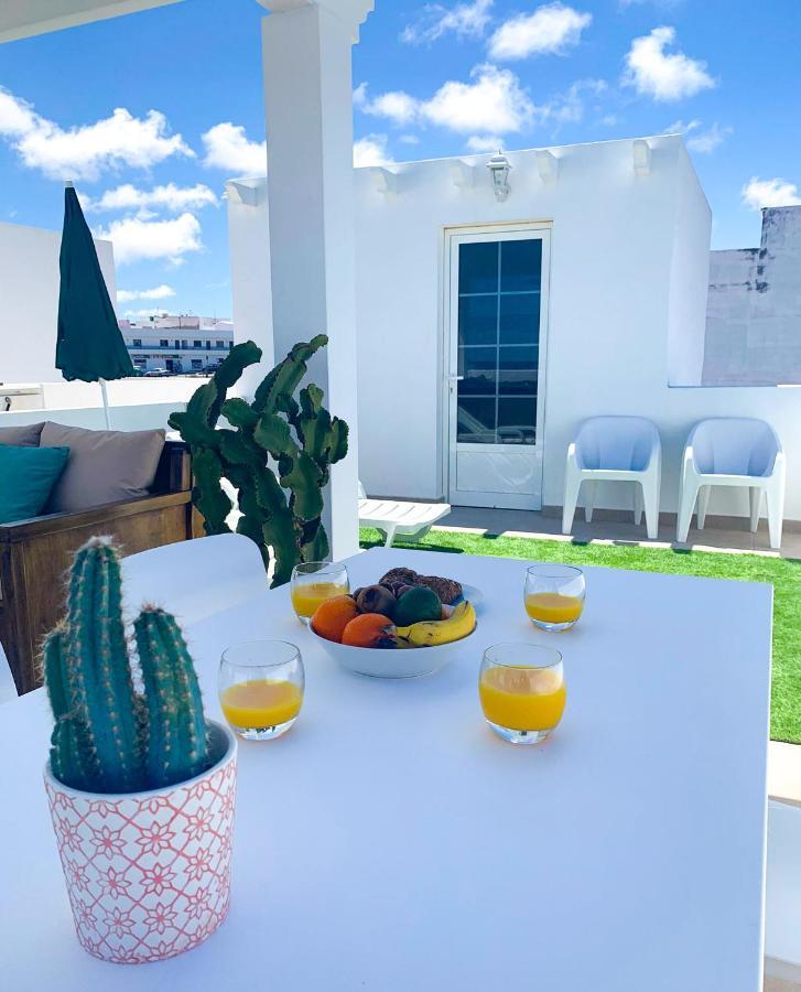 Bahia La Santa Apartments Lanzarote Buitenkant foto